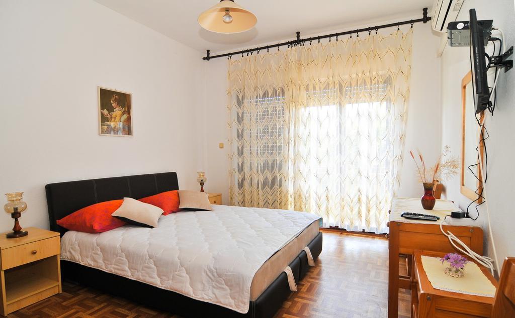 Guesthouse Lanca Τίβατ Δωμάτιο φωτογραφία