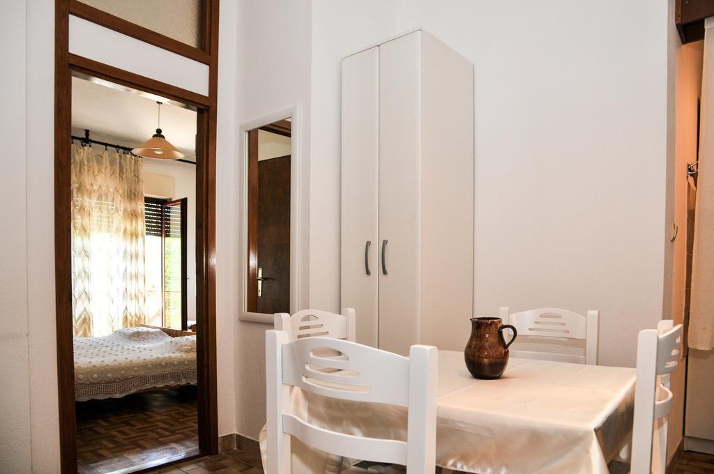 Guesthouse Lanca Τίβατ Δωμάτιο φωτογραφία